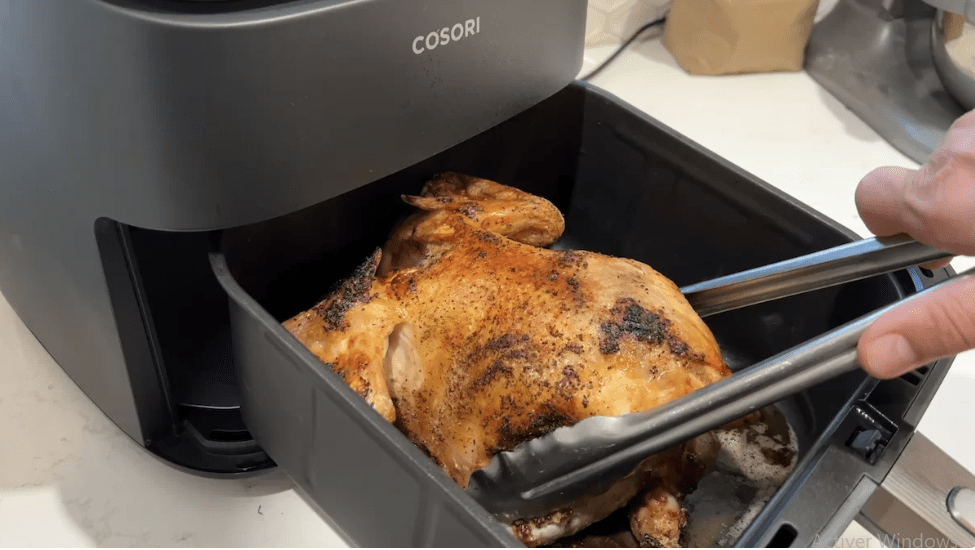 Rôtir un poulet avec COSORI TurboBlaze 6L